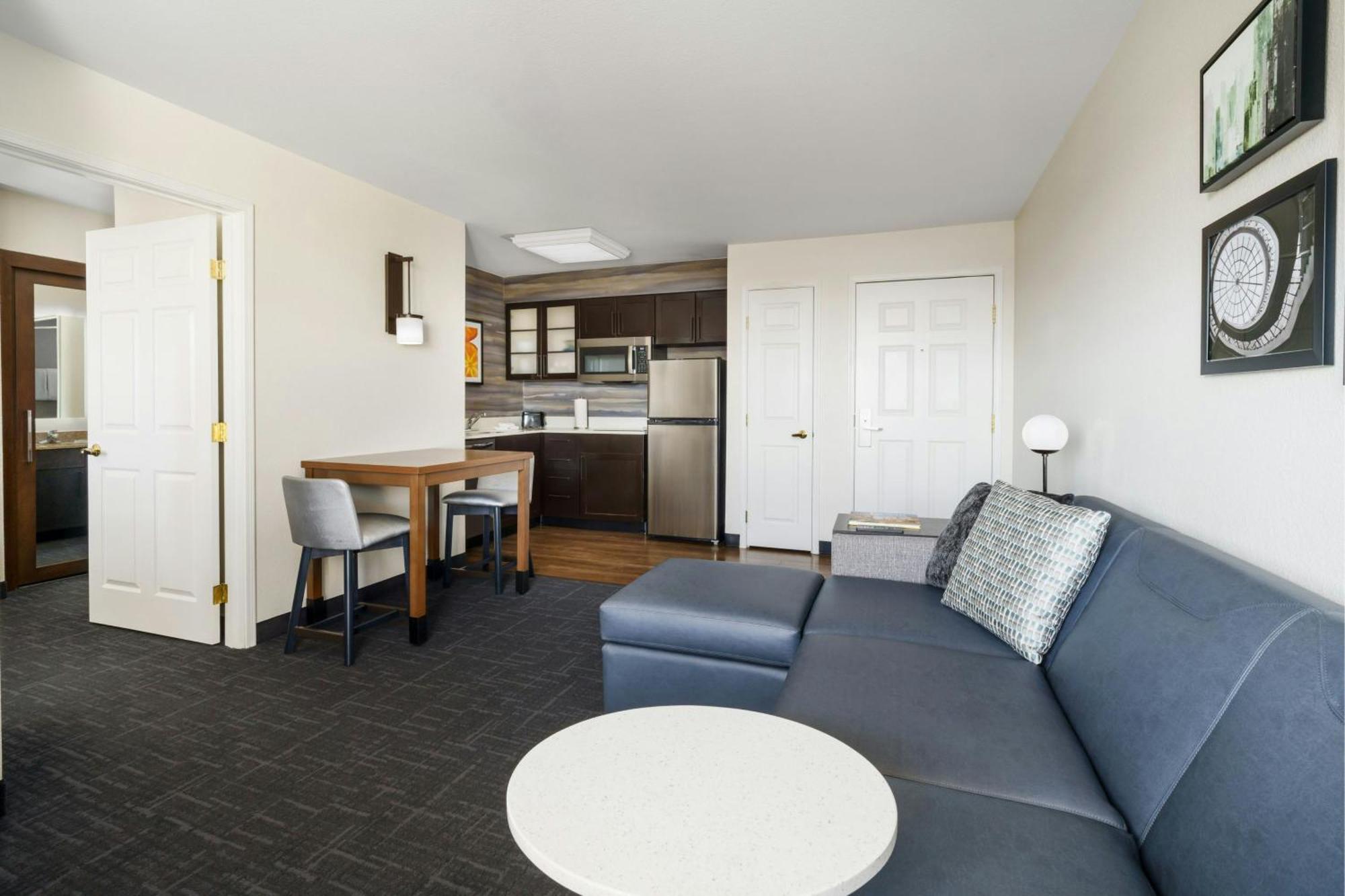 Residence Inn By Marriott Las Vegas Stadium Area Bagian luar foto